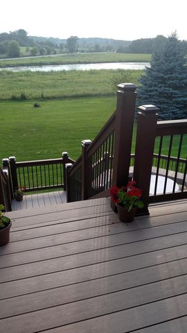 W282N4163 Somerset LANE, Pewaukee, WI 53072