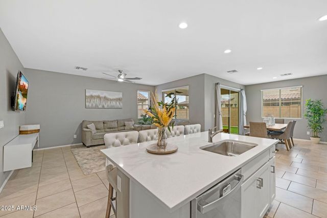 20852 E KINGBIRD Drive, Queen Creek, AZ 85142