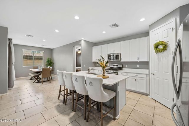 20852 E KINGBIRD Drive, Queen Creek, AZ 85142