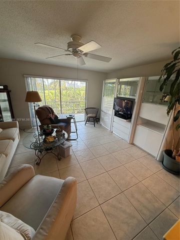 700 NE 14th Ave 409, Hallandale Beach, FL 33009