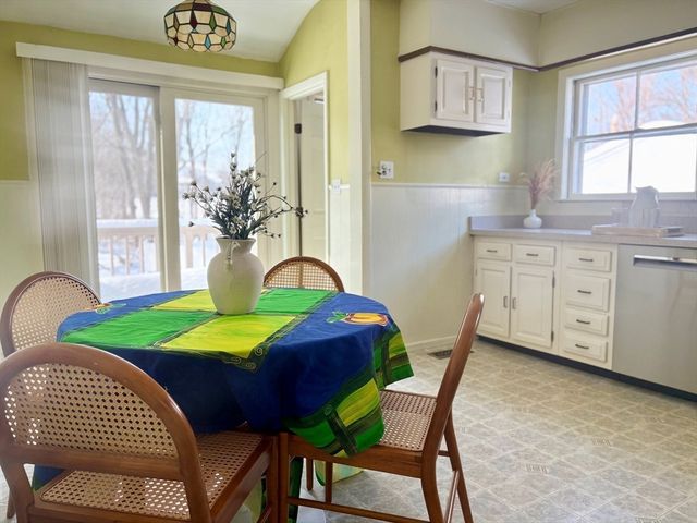 136 Sylvester Ave, Winchester, MA 01890