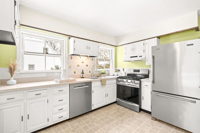 136 Sylvester Ave, Winchester, MA 01890