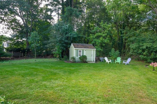 136 Sylvester Ave, Winchester, MA 01890