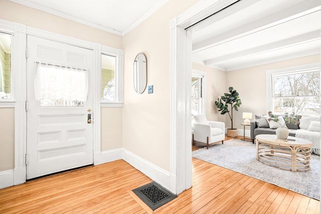 136 Sylvester Ave, Winchester, MA 01890