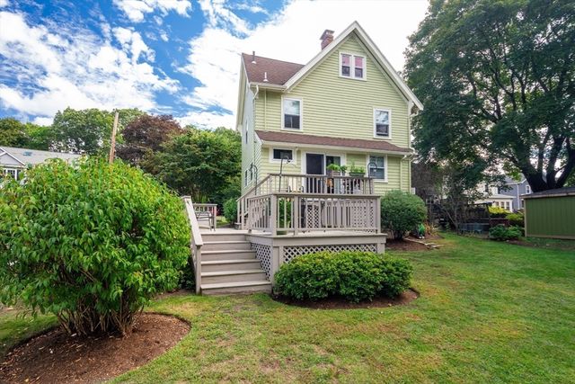 136 Sylvester Ave, Winchester, MA 01890