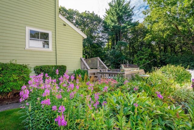 136 Sylvester Ave, Winchester, MA 01890