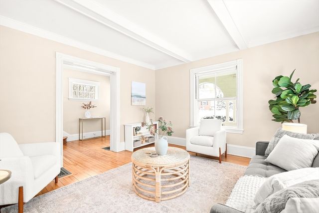 136 Sylvester Ave, Winchester, MA 01890