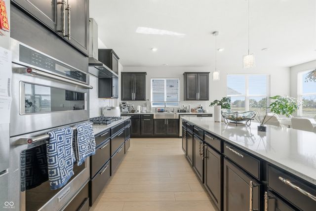 14723 Legacy Oaks Drive, Carmel, IN 46032