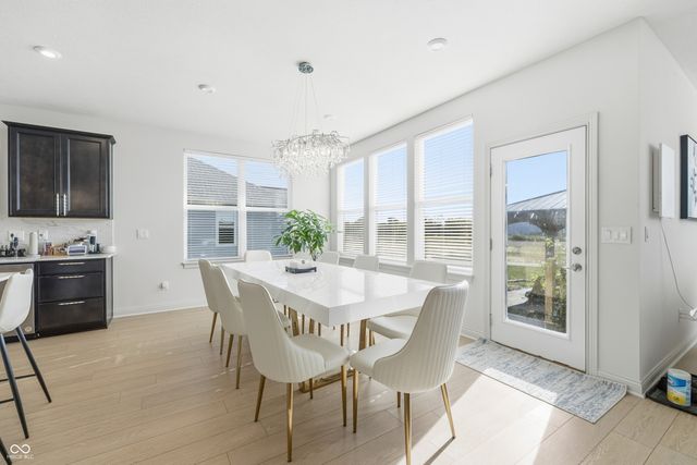 14723 Legacy Oaks Drive, Carmel, IN 46032