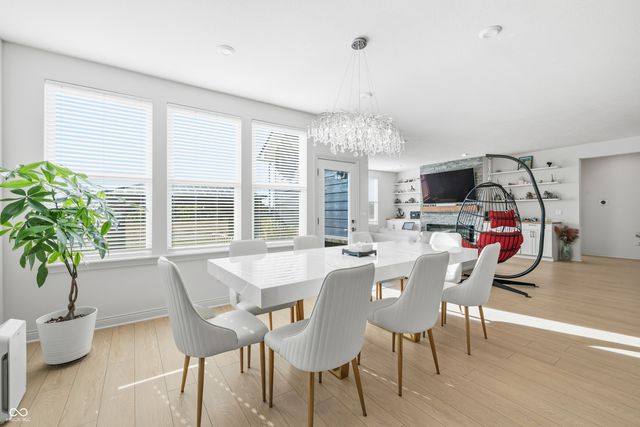 14723 Legacy Oaks Drive, Carmel, IN 46032