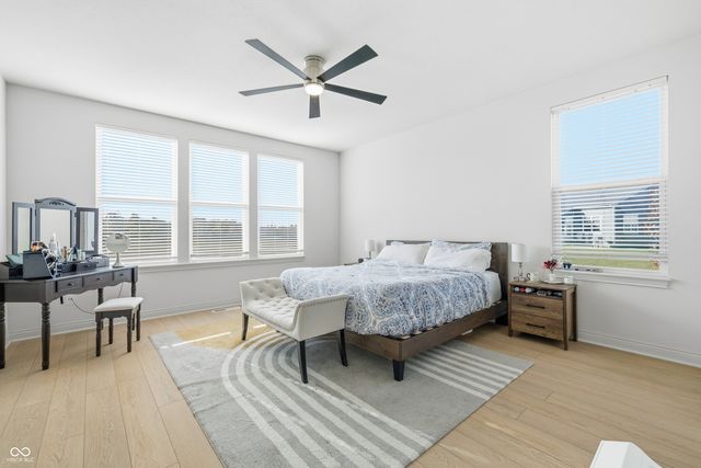 14723 Legacy Oaks Drive, Carmel, IN 46032