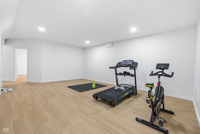 14723 Legacy Oaks Drive, Carmel, IN 46032