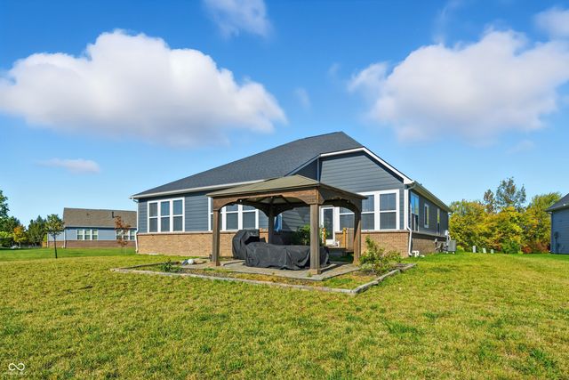 14723 Legacy Oaks Drive, Carmel, IN 46032