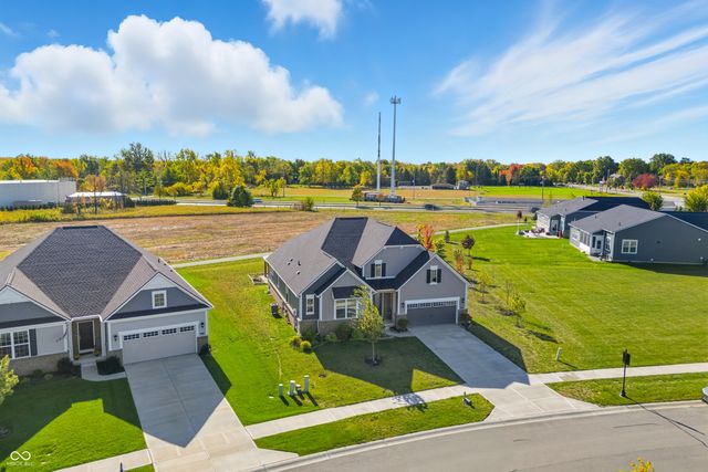 14723 Legacy Oaks Drive, Carmel, IN 46032