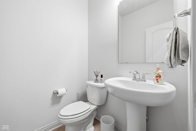 14723 Legacy Oaks Drive, Carmel, IN 46032