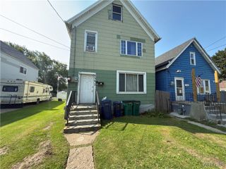 839 Perry Street, Buffalo, NY 14210