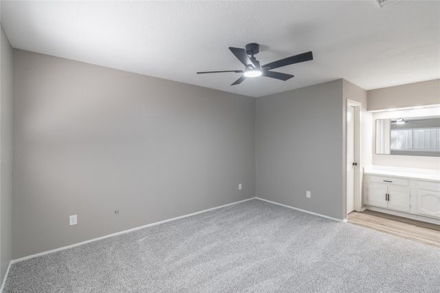 10014 Quiet Hill Road, La Porte, TX 77571