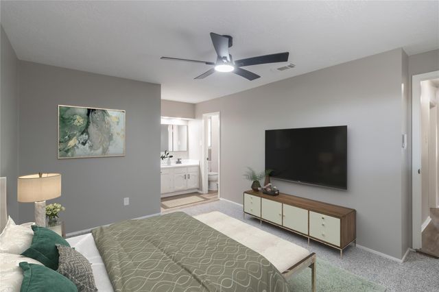 10014 Quiet Hill Road, La Porte, TX 77571