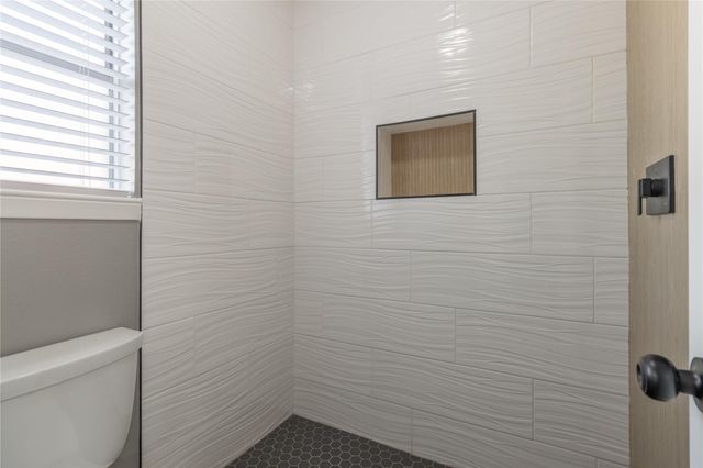 10014 Quiet Hill Road, La Porte, TX 77571