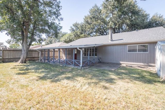 10014 Quiet Hill Road, La Porte, TX 77571