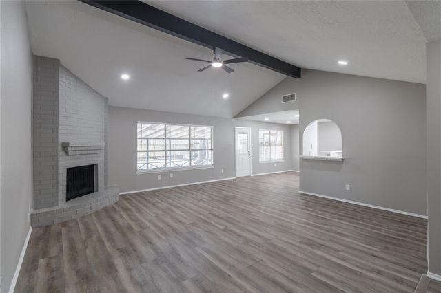 10014 Quiet Hill Road, La Porte, TX 77571