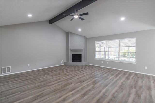 10014 Quiet Hill Road, La Porte, TX 77571