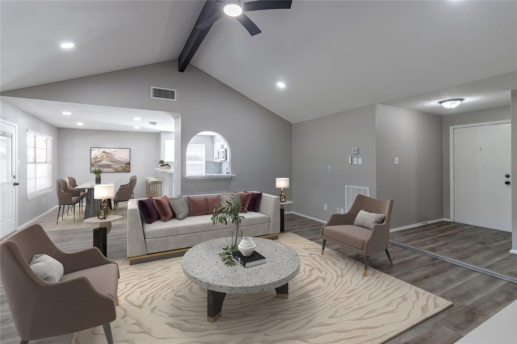 10014 Quiet Hill Road, La Porte, TX 77571