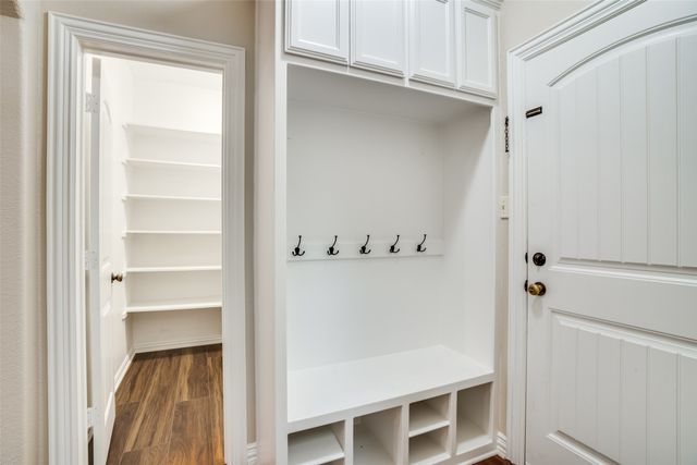 809 Longridge Drive, Denton, TX 76205