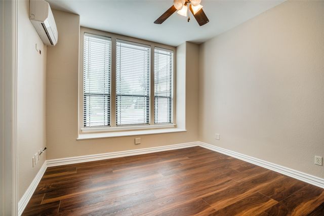 809 Longridge Drive, Denton, TX 76205