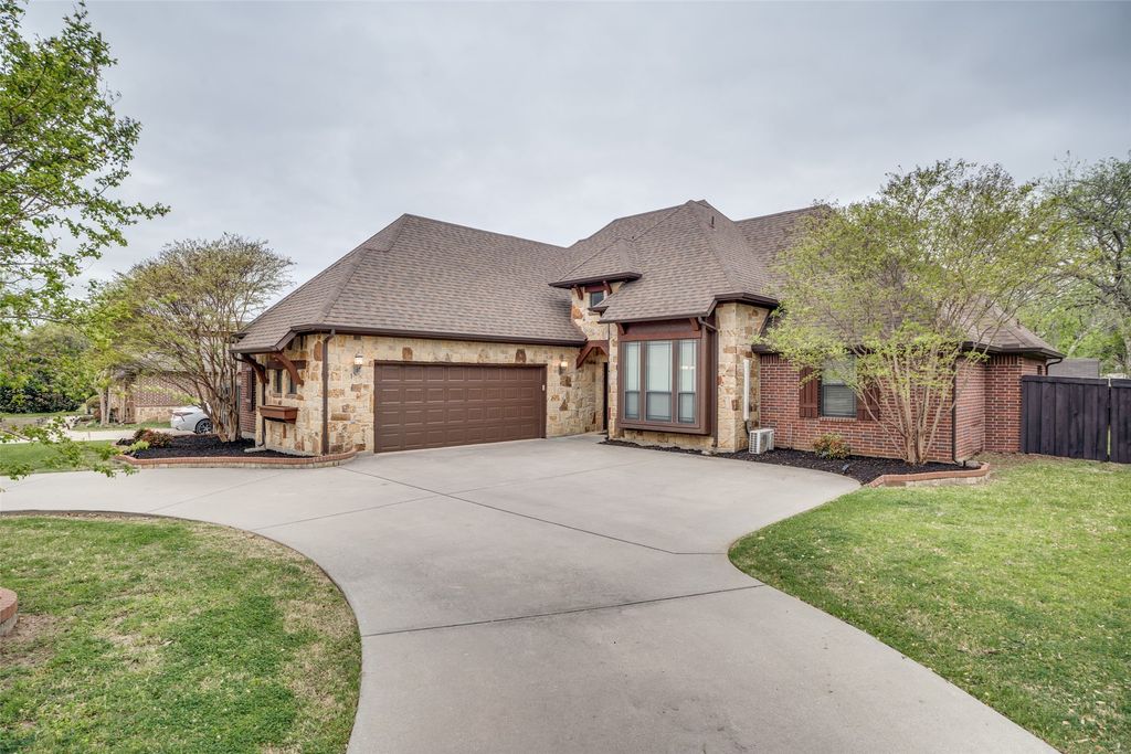 809 Longridge Drive, Denton, TX 76205