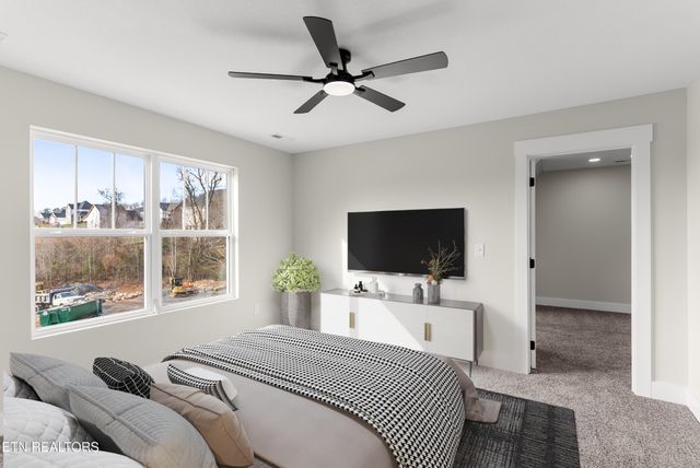 4542 Christine Lynnae St, Knoxville, TN 37938