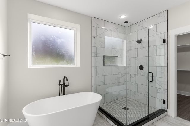 4542 Christine Lynnae St, Knoxville, TN 37938