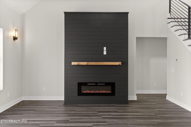 4542 Christine Lynnae St, Knoxville, TN 37938