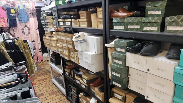 4036 W 12th Ave, Hialeah, FL 33012