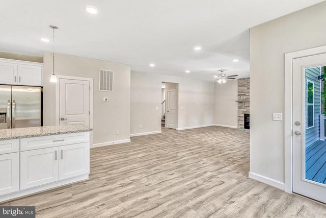 172 WOOD LANDING RD, Fredericksburg, VA 22405