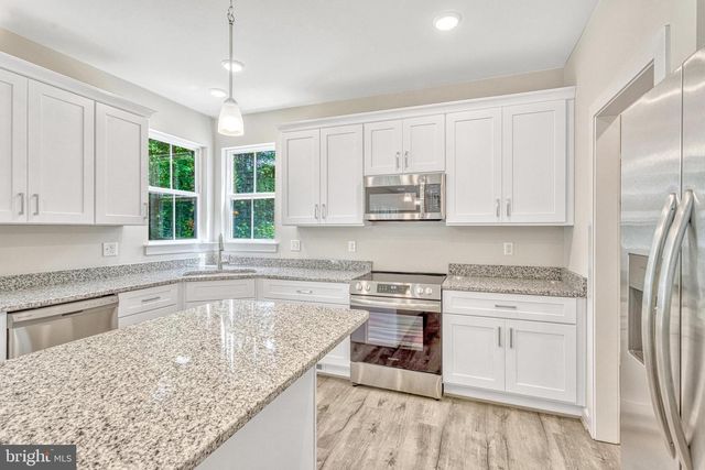 172 WOOD LANDING RD, Fredericksburg, VA 22405