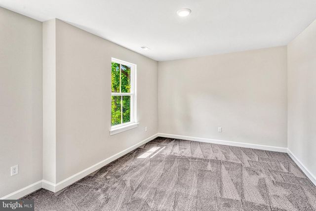 172 WOOD LANDING RD, Fredericksburg, VA 22405