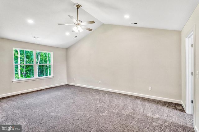 172 WOOD LANDING RD, Fredericksburg, VA 22405