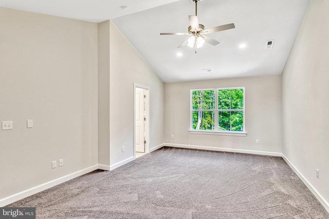 172 WOOD LANDING RD, Fredericksburg, VA 22405