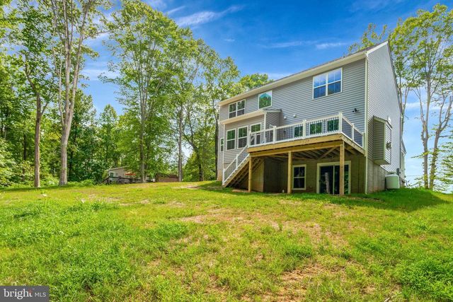 172 WOOD LANDING RD, Fredericksburg, VA 22405