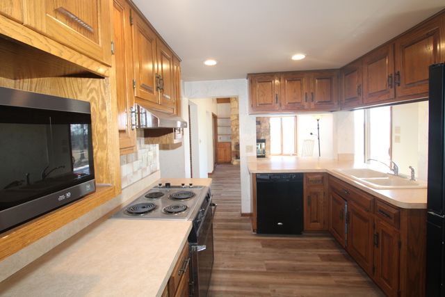 24530 S Rowell Avenue, Elwood, IL 60421