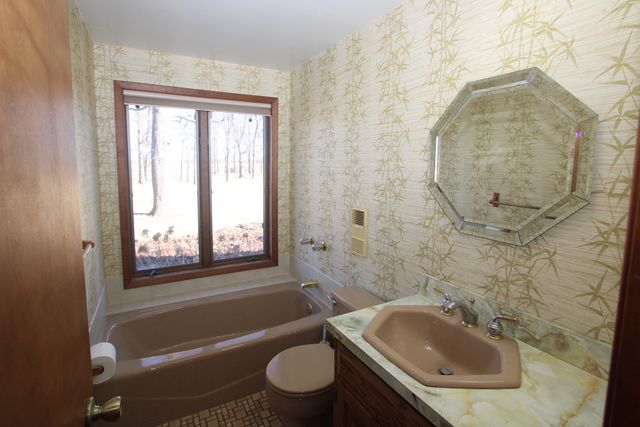 24530 S Rowell Avenue, Elwood, IL 60421