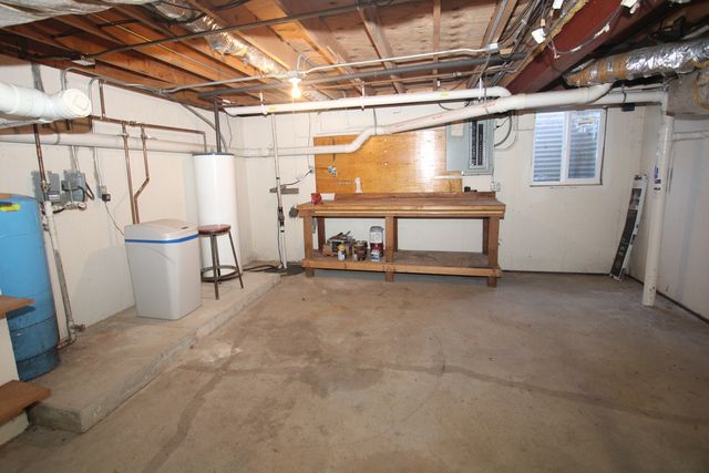 24530 S Rowell Avenue, Elwood, IL 60421