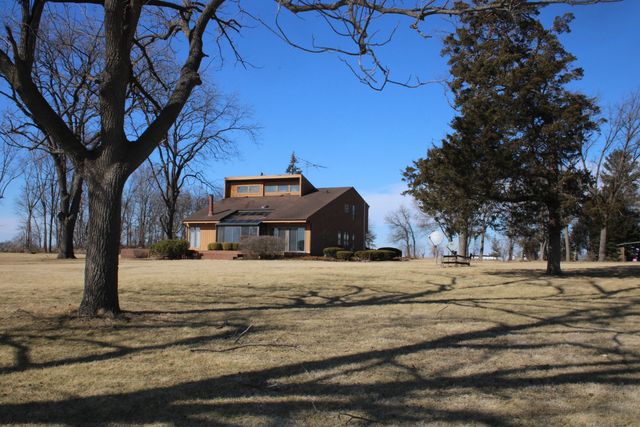 24530 S Rowell Avenue, Elwood, IL 60421