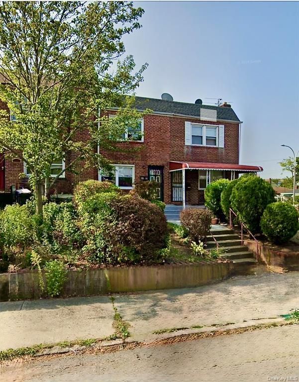216-04 115th Terrace, Cambria Heights, NY 11411