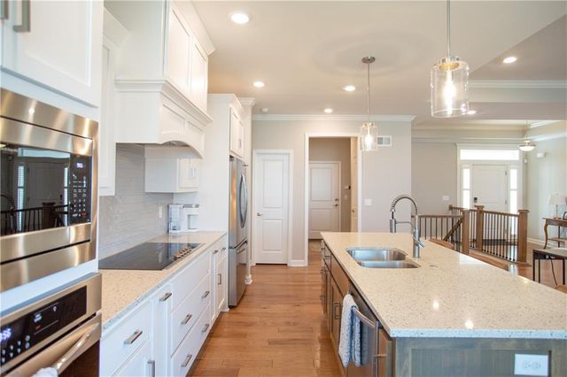 13315 W 181st Court, Overland Park, KS 66013