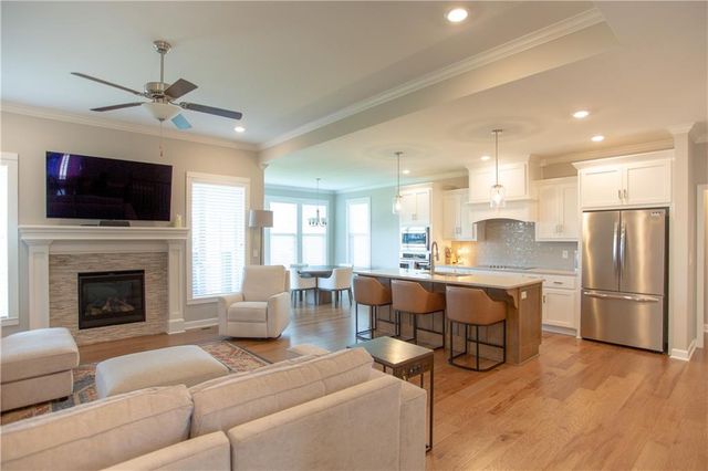 13315 W 181st Court, Overland Park, KS 66013