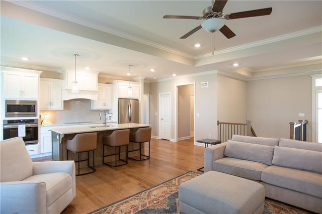 13315 W 181st Court, Overland Park, KS 66013