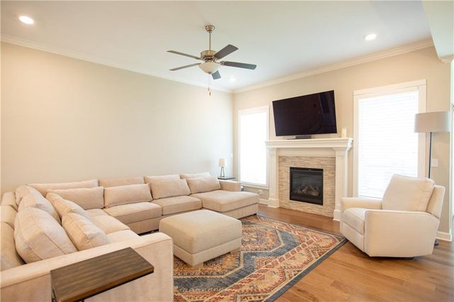13315 W 181st Court, Overland Park, KS 66013