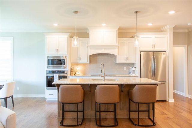 13315 W 181st Court, Overland Park, KS 66013